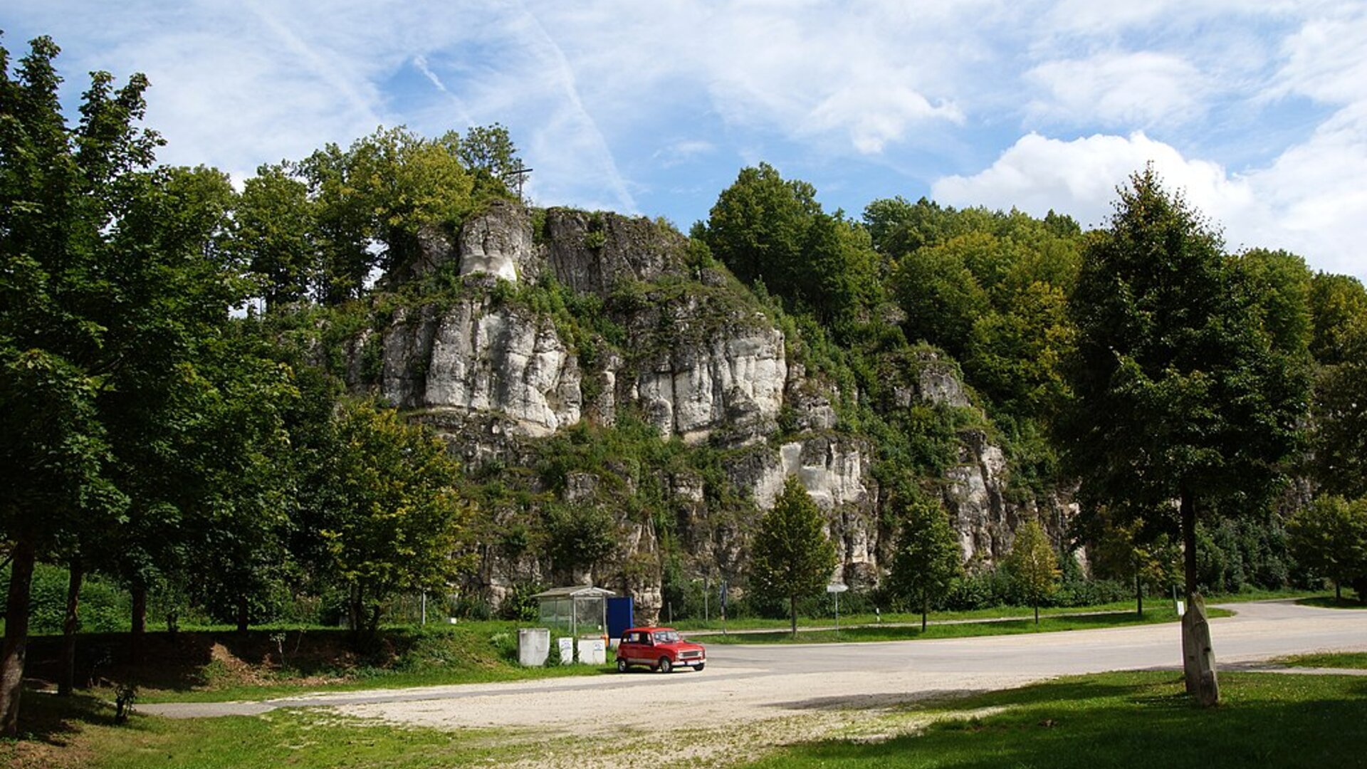© DALIBRI, Beratzhausen R 009, CC BY-SA 4.0 © DALIBRI, Beratzhausen R 009, CC BY-SA 4.0