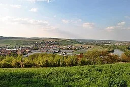 © Monandowitsch, CC BY-SA 4.0 <https://creativecommons.org/licenses/by-sa/4.0>, via Wikimedia Commons